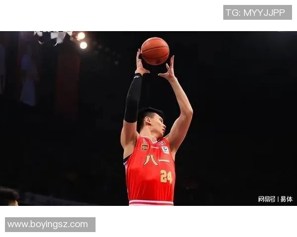 八一男篮与福建男篮激战正酣谁能在赛场上笑到最后